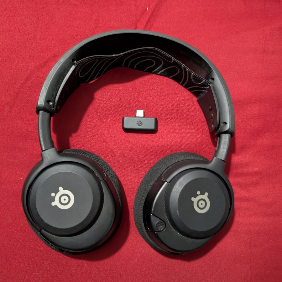 Steelseries Arctis Nova 5